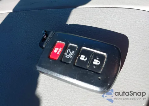 2016 Toyota Highlander Xle V6 z USA, uszkodzony, nr VIN 5TDJKRFH7GS501815